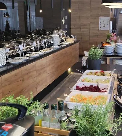 Pod Wyciągiem - Czarna Góra Resort&spa