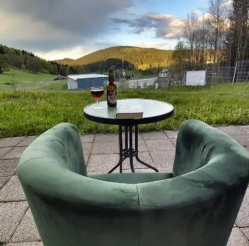 Pod Wyciagiem - Czarna Gora & * Sienna (Klodzko)